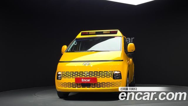 Hyundai Staria L3.5  Kinder Safety Car 15-Seater 2024 — фото 3