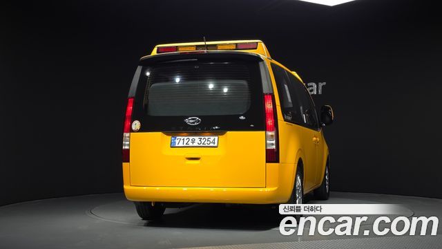 Hyundai Staria L3.5  Kinder Safety Car 15-Seater 2024 — фото 4