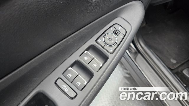Hyundai Santa Fe Gasoline 2.5T 4WD Prestige 2021 — фото 17
