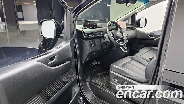 Hyundai Staria 4WD Tourer 9-Seater Modern 2025 — фото 11