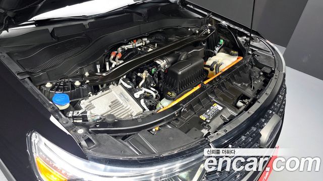 Ford Explorer (VI) 3.3 Hybrid 2022 — фото 6