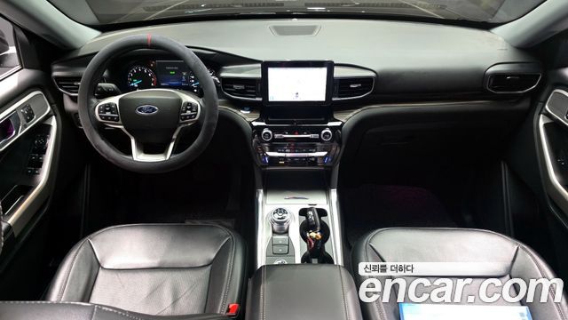 Ford Explorer (VI) 3.3 Hybrid 2022 — фото 7