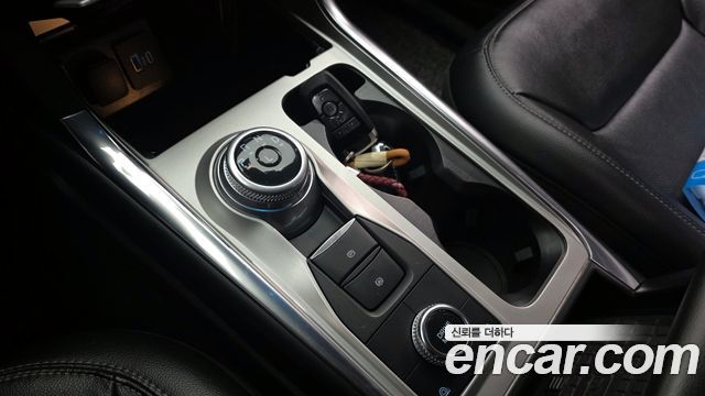 Ford Explorer (VI) 3.3 Hybrid 2022 — фото 9