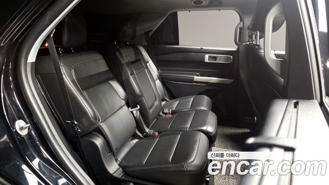 Ford Explorer (VI) 3.3 Hybrid 2022 — фото 12