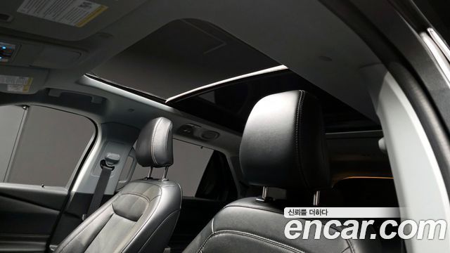Ford Explorer (VI) 3.3 Hybrid 2022 — фото 17