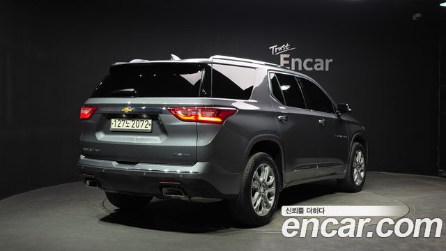 Chevrolet Traverse 3.6 AWD Premier 2020 — фото 2