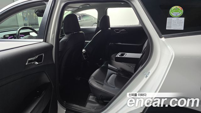 Kia Sportage (V) Diesel 2.0 2WD Prestige 2022 — фото 11