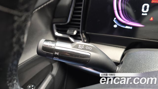 Kia Sportage (V) Diesel 2.0 2WD Prestige 2022 — фото 17