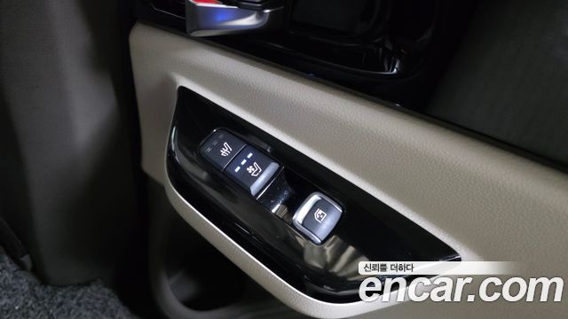 Kia Carnival (IV) Diesel 9-Seater Hi-Limousine Signature 2021 — фото 17