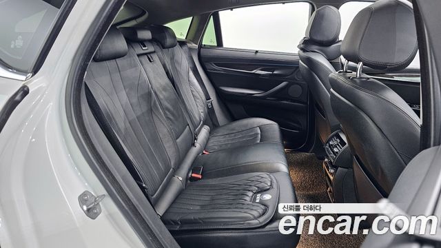 BMW X6 (F16) xDrive 30d 2018 — фото 16