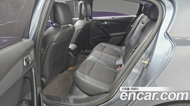 Peugeot 508 1.6 e-HDi Active First Generation 2014 — фото 13