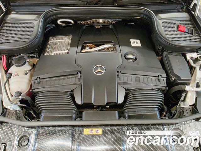 Mercedes-Benz GLS-Class (X167) Maybach GLS600 4MATIC Manufakur 2023 — фото 6