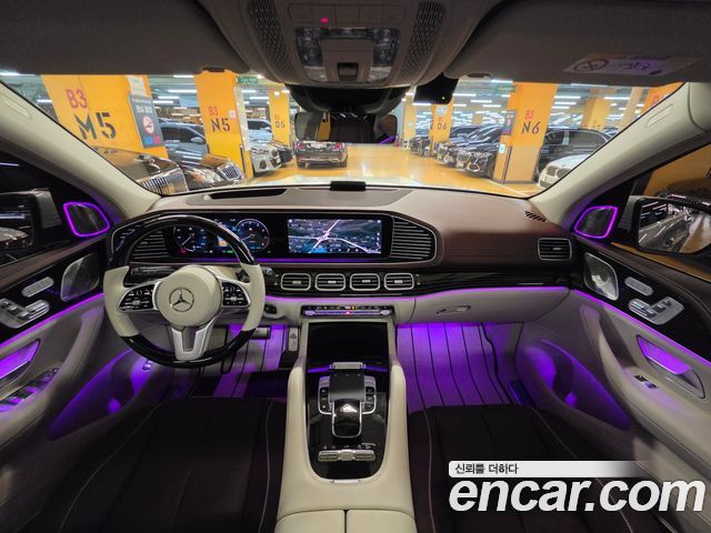 Mercedes-Benz GLS-Class (X167) Maybach GLS600 4MATIC Manufakur 2023 — фото 15