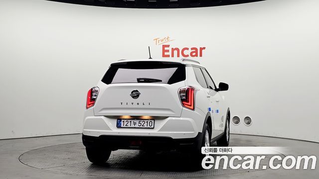 KG Mobility (SsangYong) Very New Tivoli Gasoline 1.5 2WD V3 2022 — фото 4