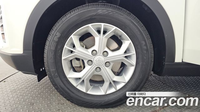 KG Mobility (SsangYong) Very New Tivoli Gasoline 1.5 2WD V3 2022 — фото 5
