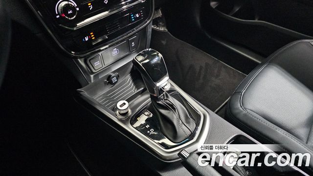 KG Mobility (SsangYong) Very New Tivoli Gasoline 1.5 2WD V3 2022 — фото 9