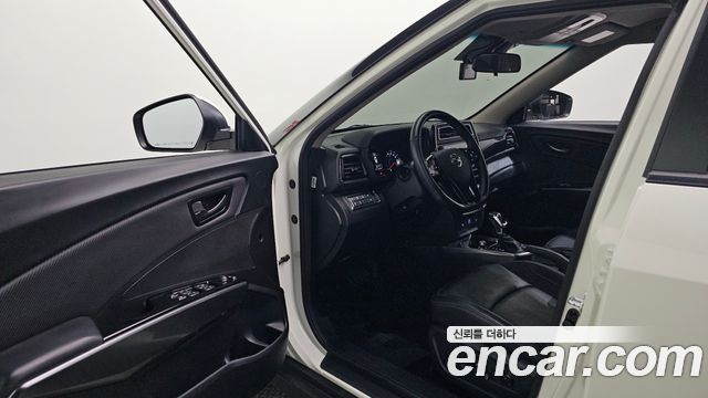 KG Mobility (SsangYong) Very New Tivoli Gasoline 1.5 2WD V3 2022 — фото 10