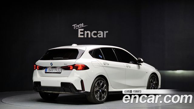 BMW 1 Series (F70) 120 M Sport 2025 — фото 2