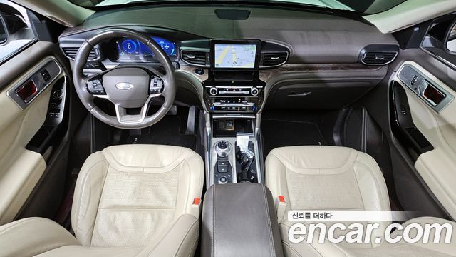 Ford Explorer (VI) 3.0 Platinum 4WD 2022 — фото 7