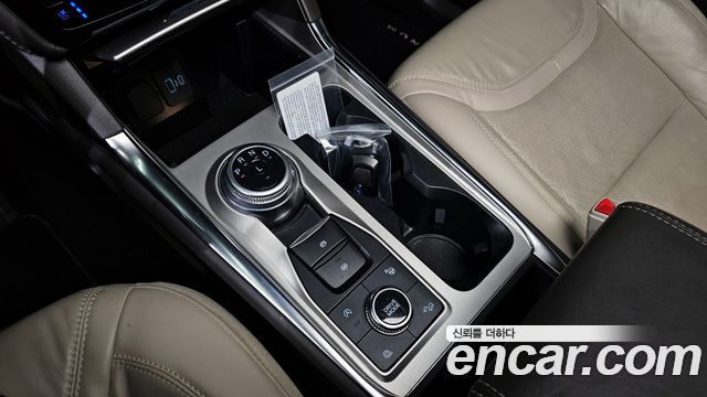Ford Explorer (VI) 3.0 Platinum 4WD 2022 — фото 9