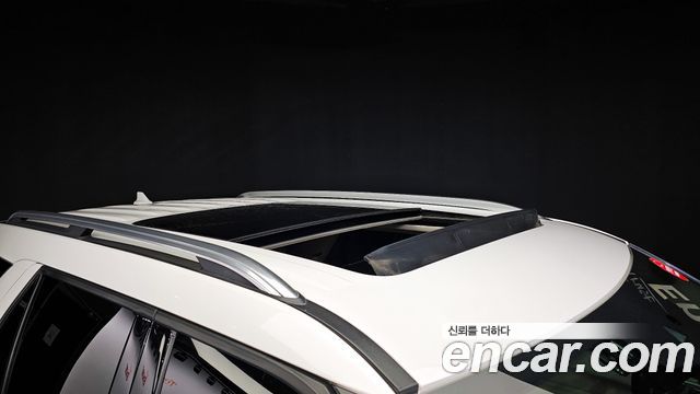 Ford Explorer (VI) 3.0 Platinum 4WD 2022 — фото 18