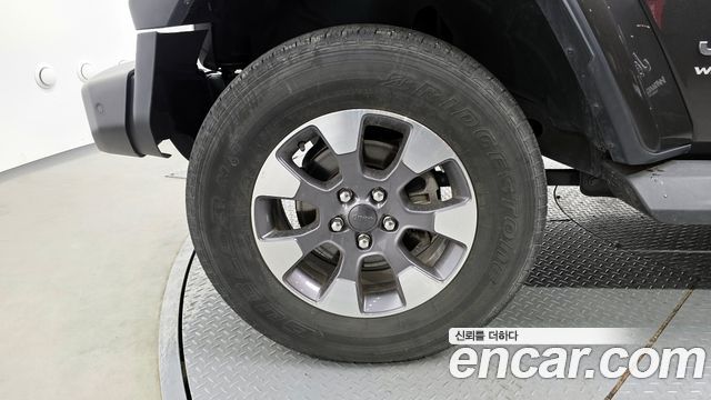 Jeep Wrangler (JL) 2.0 Overland Power Top 4Door 2021 — фото 5