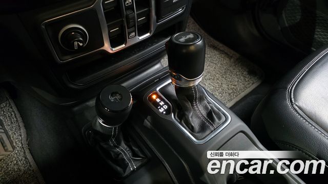 Jeep Wrangler (JL) 2.0 Overland Power Top 4Door 2021 — фото 9