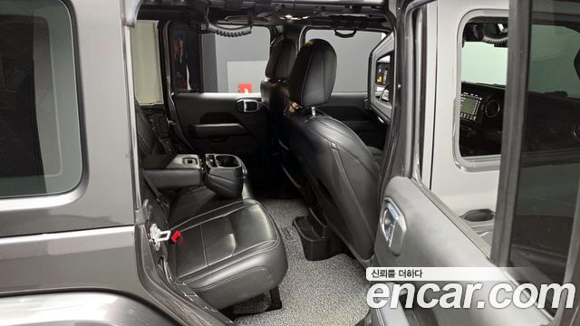 Jeep Wrangler (JL) 2.0 Overland Power Top 4Door 2021 — фото 12
