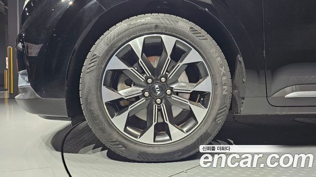 Kia Carnival (IV) Diesel 9-Seater Signature 2021 — фото 5