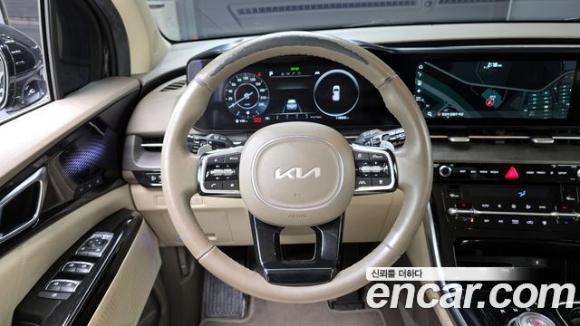 Kia Carnival (IV) Gasoline 7-seater Limousine(Special vehicle) 2023 — фото 17