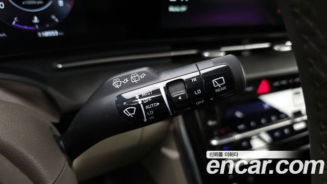Kia Carnival (IV) Gasoline 7-seater Limousine(Special vehicle) 2023 — фото 19