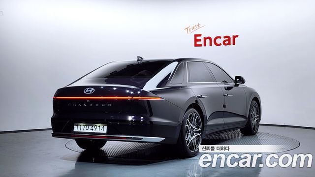 Hyundai Grandeur (GN7) 3,5 Gasoline 4WD Exclusive 2024 — фото 2
