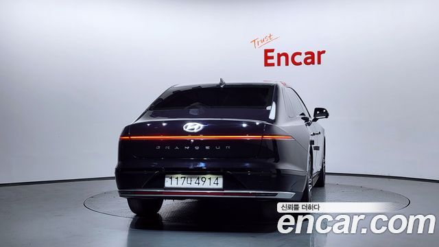 Hyundai Grandeur (GN7) 3,5 Gasoline 4WD Exclusive 2024 — фото 4