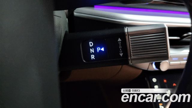 Hyundai Grandeur (GN7) 3,5 Gasoline 4WD Exclusive 2024 — фото 9