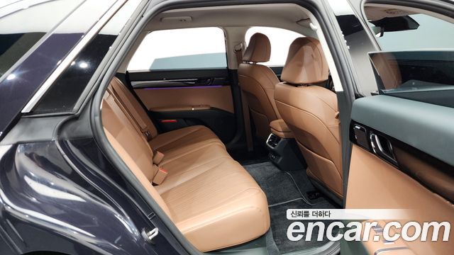 Hyundai Grandeur (GN7) 3,5 Gasoline 4WD Exclusive 2024 — фото 12