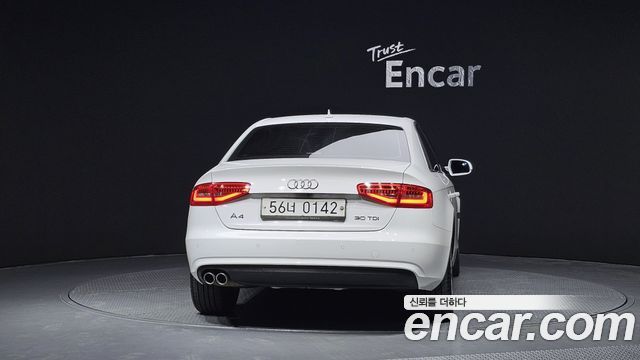Audi A4 30 TDI Dynamic B8 2016 — фото 4