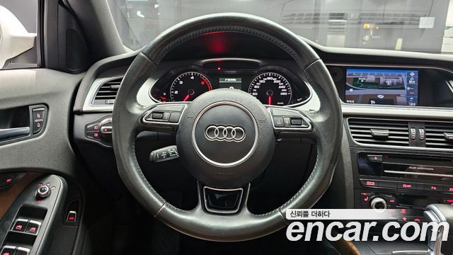 Audi A4 30 TDI Dynamic B8 2016 — фото 13