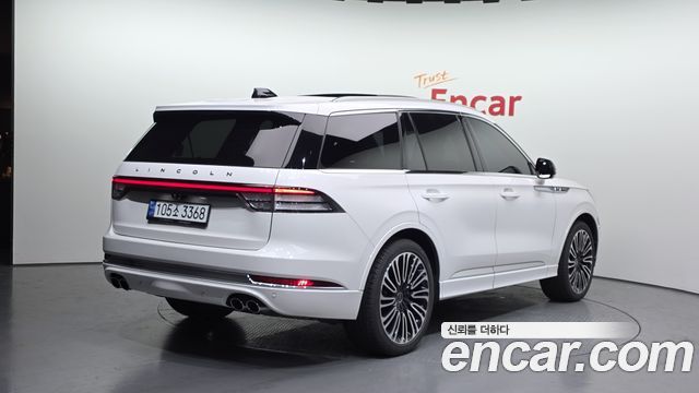 Lincoln Aviator (II) 3.0 Black Label AWD 2025 — фото 2
