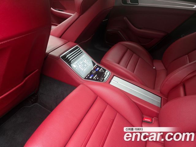 Porsche Panamera (971) 4.0 GTS 2020 — фото 16