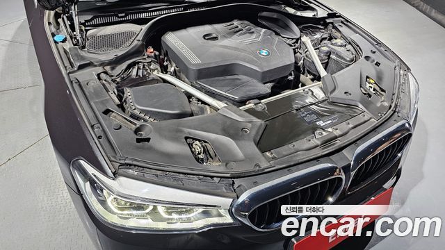 BMW 5 Series (G30) 530i xDrive M Sport Package Plus 2020 — фото 6