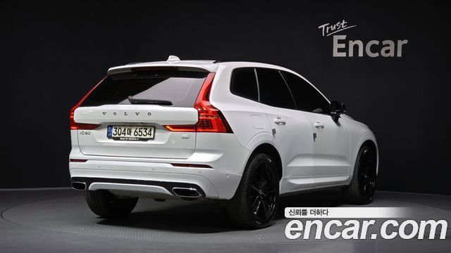 Volvo XC60 (II) T8 R-Design 2021 — фото 2
