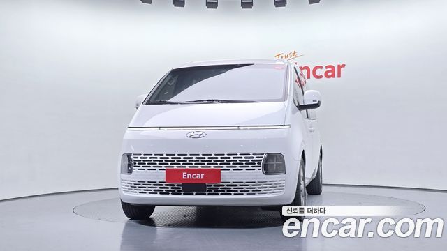 Hyundai Staria 4WD Tourer 9-Seater Modern 2023 — фото 3