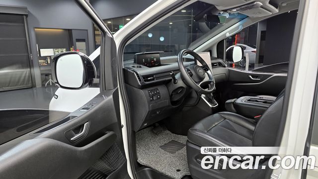 Hyundai Staria 4WD Tourer 9-Seater Modern 2023 — фото 11