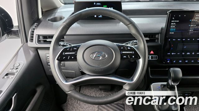Hyundai Staria 4WD Tourer 9-Seater Modern 2023 — фото 14