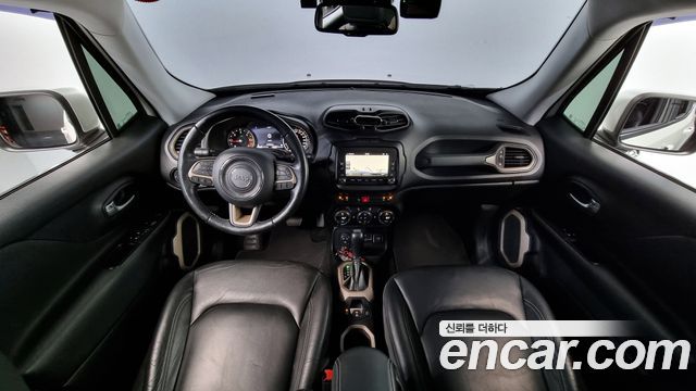 Jeep Renegade 2.0 Diesel Limited AWD 2017 — фото 7