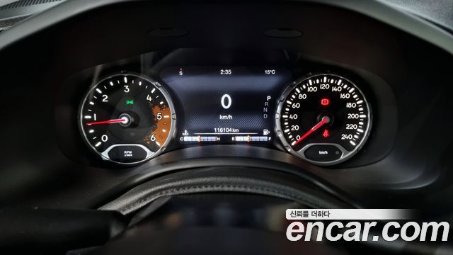 Jeep Renegade 2.0 Diesel Limited AWD 2017 — фото 8