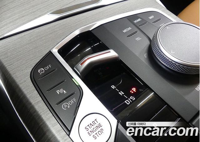 BMW 3 Series (G20) 320d Touring 2025 — фото 9