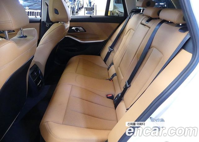 BMW 3 Series (G20) 320d Touring 2025 — фото 22