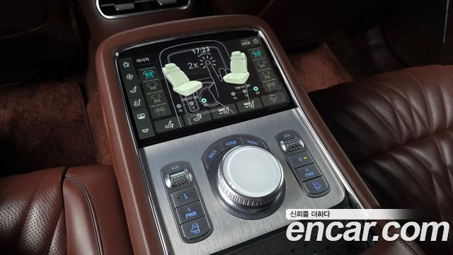 Genesis G90 (RS4) Gasoline 3.5 Turbo AWD 2022 — фото 18