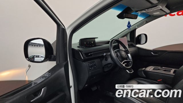 Hyundai Staria 4WD Tourer 9-Seater Modern 2023 — фото 10